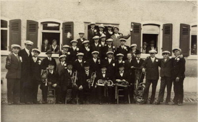 1930